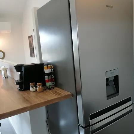 36 2 L'air Marin Penthouse Climatise Netflix Stationnement Gratuit Acces Direct Autoroutes Et Plages * Narbona