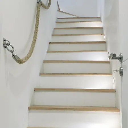 度假居 36 2 L'air Marin Penthouse Climatise Netflix Stationnement Gratuit Acces Direct Autoroutes Et Plages