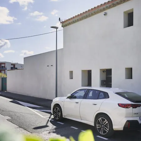 Feriehus 36 2 L Air Marin Penthouse Clim Free Park Ecran Geant Netflix Acces Direct Autoroute Et Narbonne