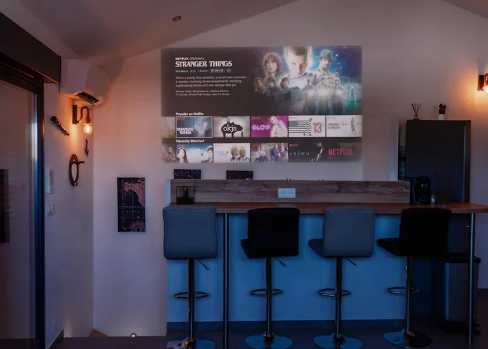Сasa de vacaciones 36 2 L Air Marin Penthouse Clim Free Park Ecran Géant Netflix Accès Direct Autoroute Et